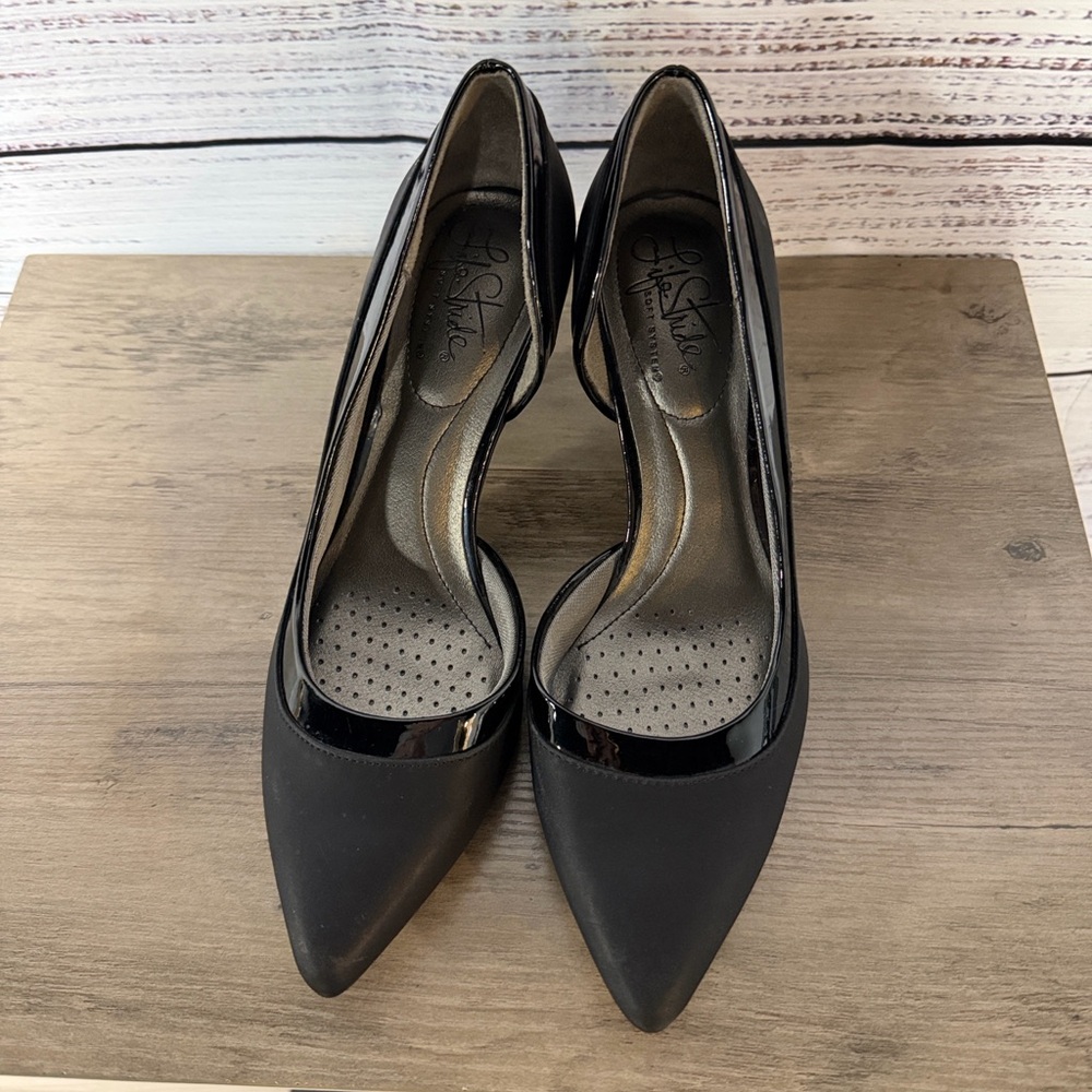 Life Stride Black Heels - Picture 4 of 4